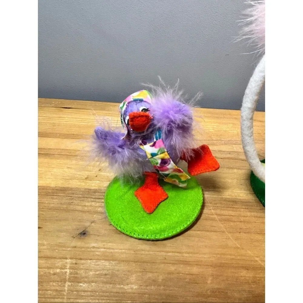 Annalee Easter Ostrich and Hip-Hop Jellybean Duck